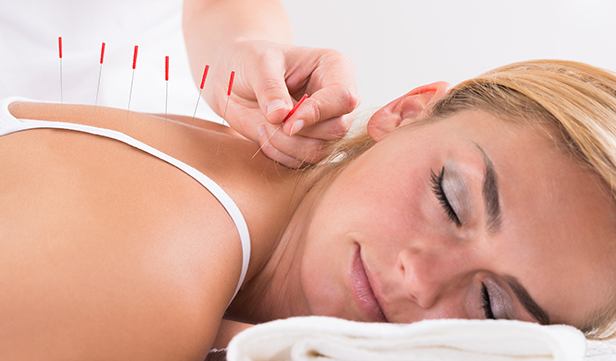 How Does Acupuncture Help to Treat Various Health Conditions?