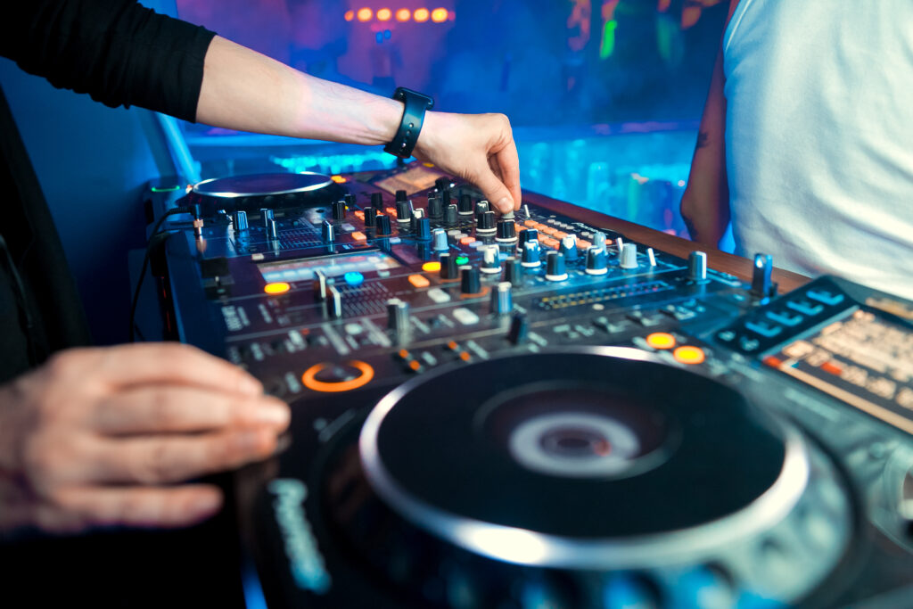 Should you opt for a live band or a wedding DJ for your celebration?