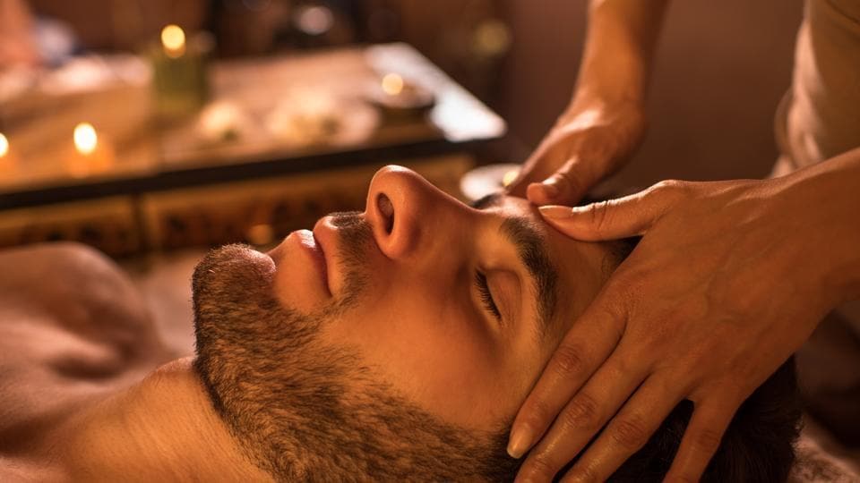 How to Choose a Safe and Professional Business Trip Massage Service
